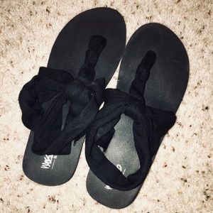 Black Sandals